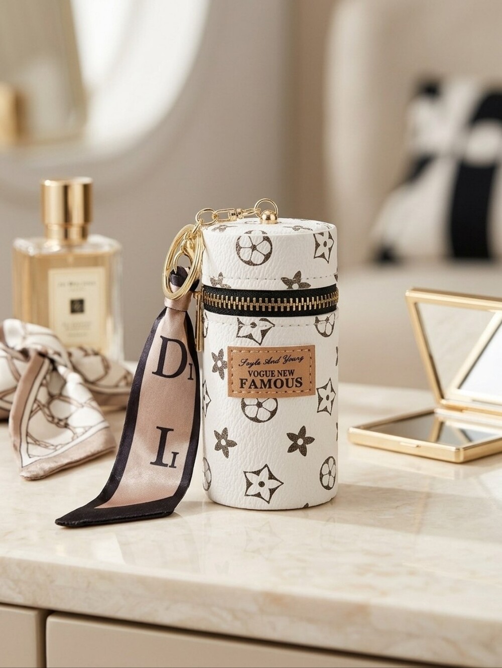 Famous Vogue New Printed White Accessories Pouch with Scarf Keyring